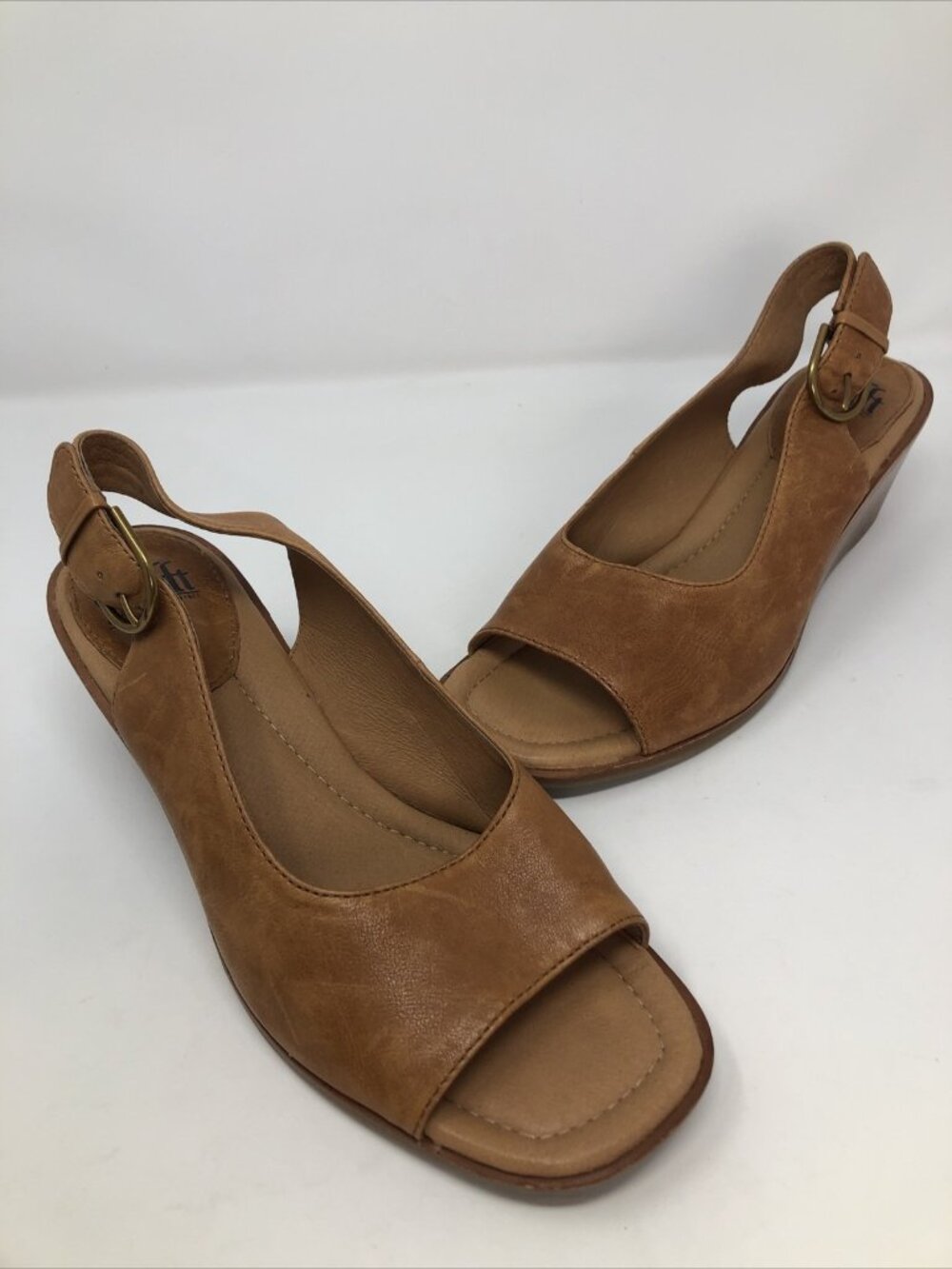 Sofft Shoes Womens 10M Gabriella Tan Leather Slingback Wedge Sandals Square Toe*